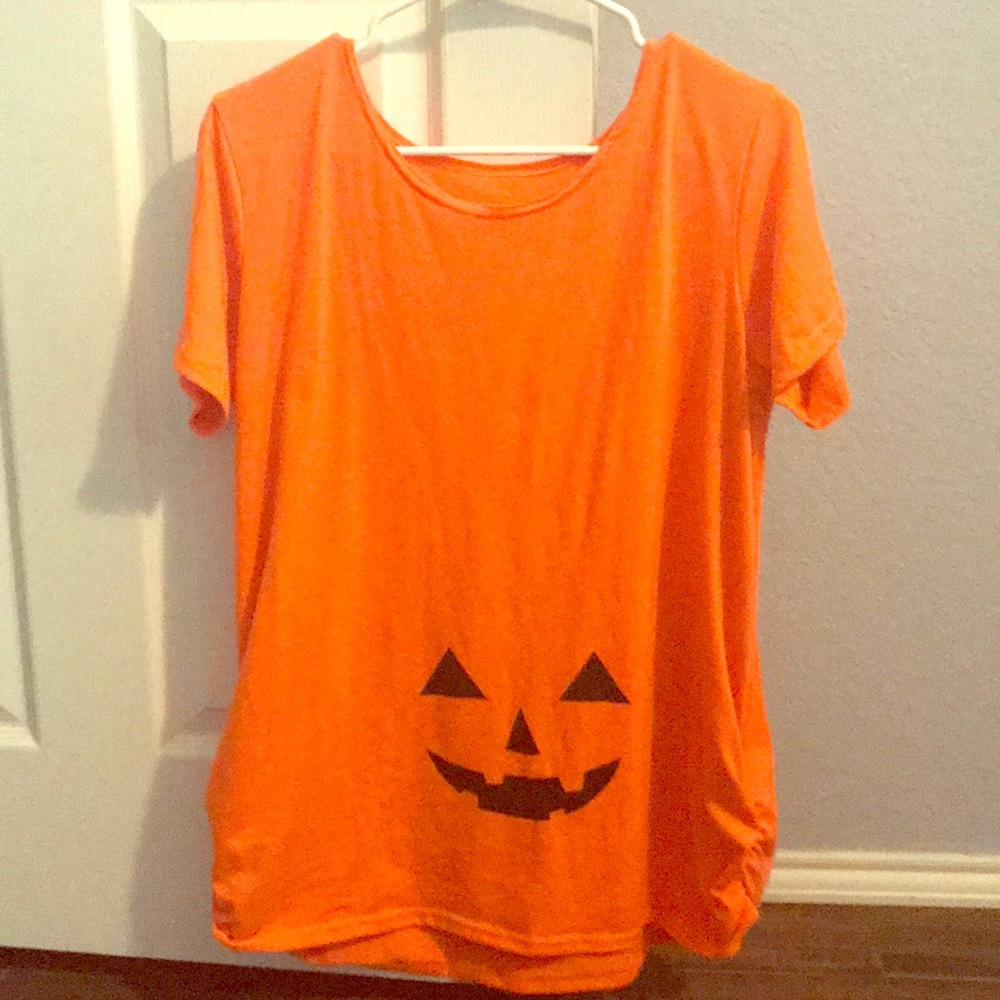 Maternity pumpkin shirt